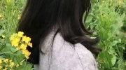 小姐姐做油菜头,探寻油菜花海中的美丽传奇